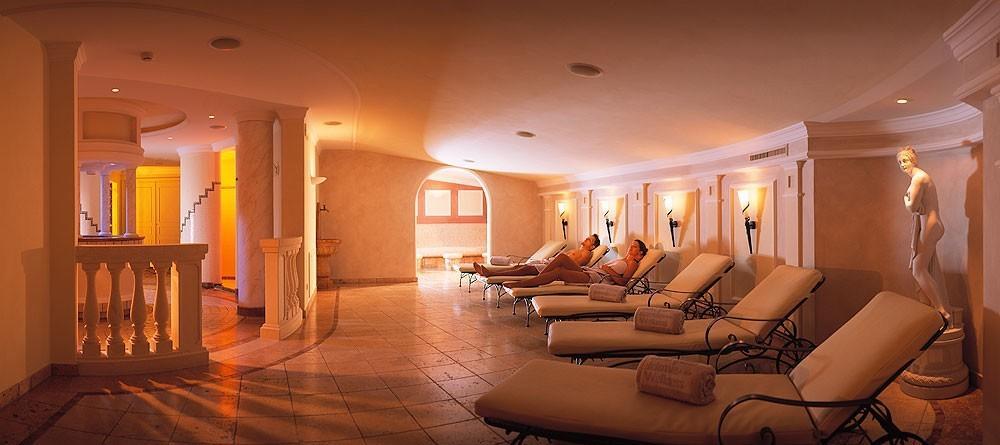 Hotel Garni Dolomieu เซลวาดีวัลการ์เดนา ภายนอก รูปภาพ